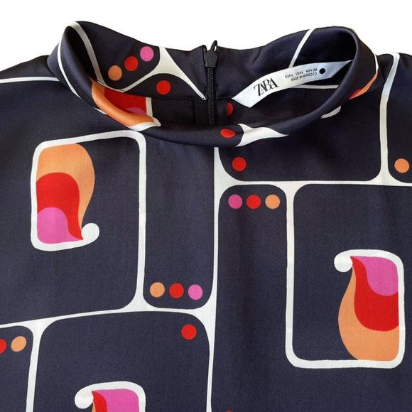 Zara Geometric Print Blouse, Dark Blue, Loose Fit, Long Sleeves, Size Large - Picture 7 of 7